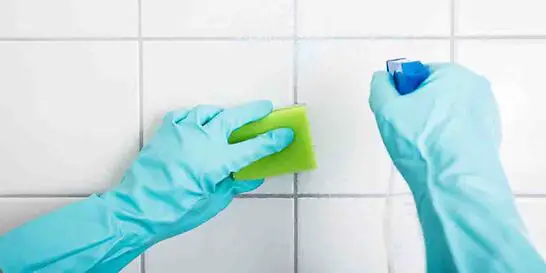 how to remove salt water stains from bathroom tiles