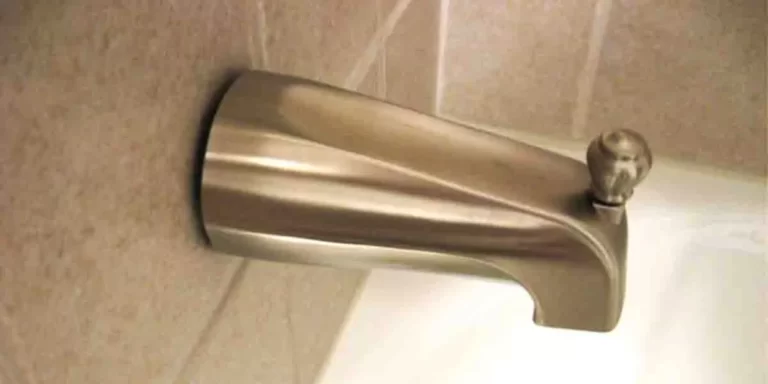 Tub Spout Not Flushing With the Wall – How to Fix It?